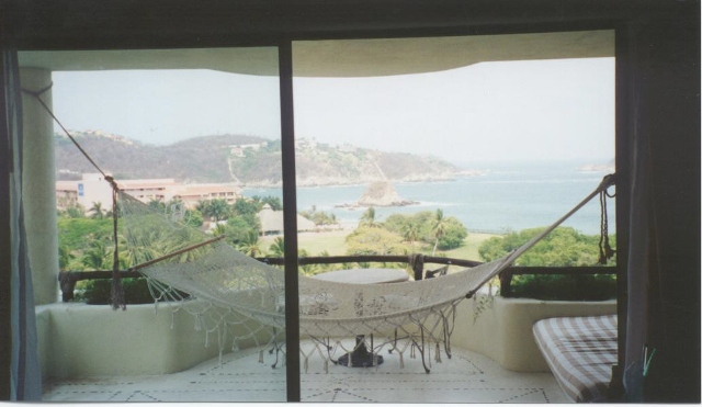 Mexico_RoomPatio
