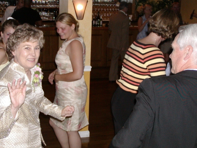 Reception_Twist3