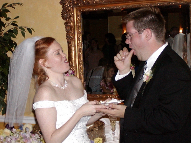 Reception_cakefeed2